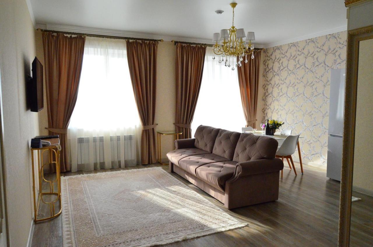 Golden Park Hotel Павлодар Экстерьер фото