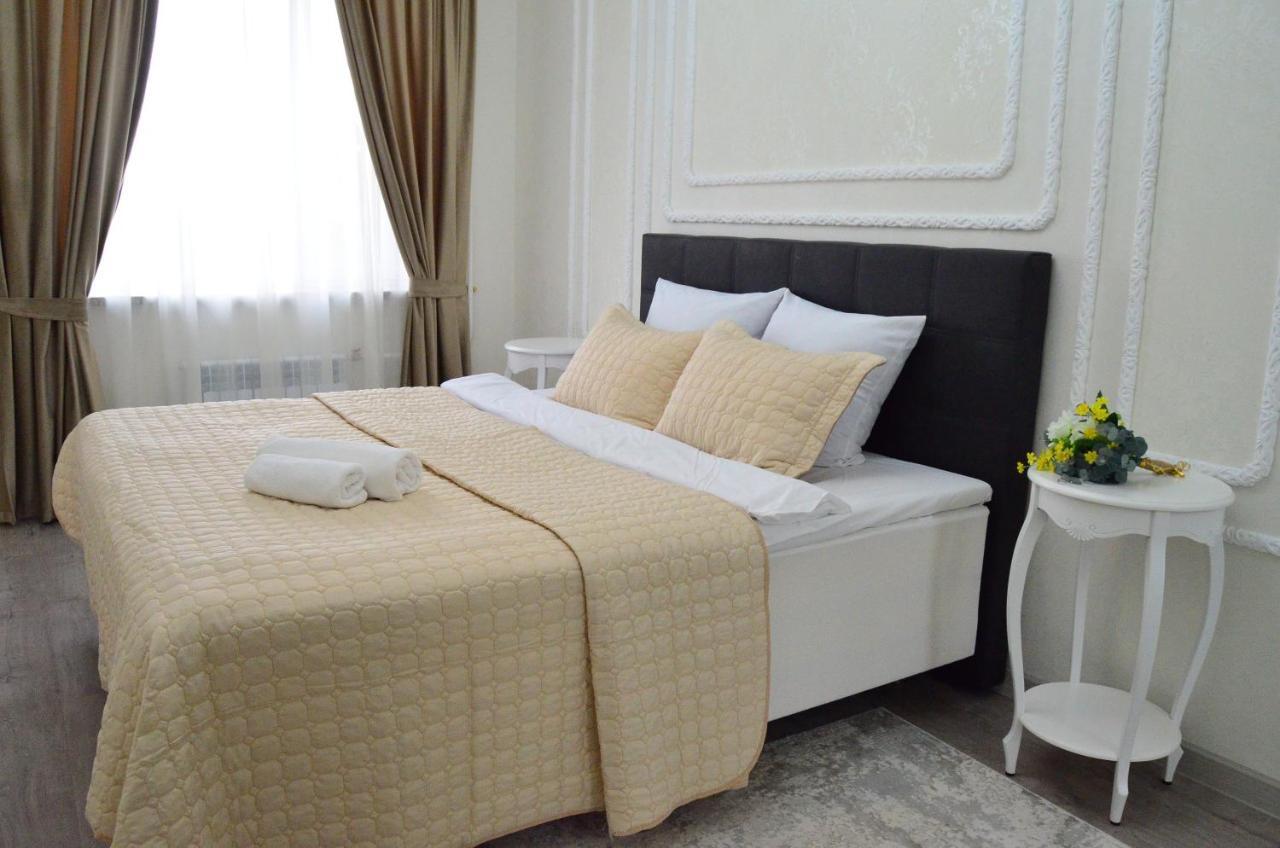 Golden Park Hotel Павлодар Экстерьер фото