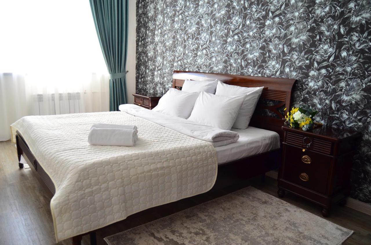 Golden Park Hotel Павлодар Экстерьер фото